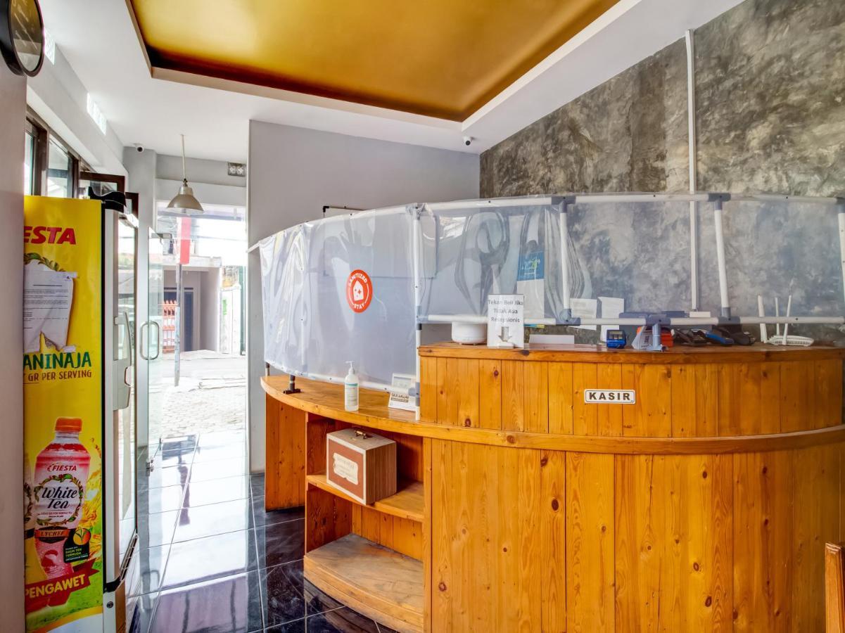 Oyo 3750 Elder Guest House Bandung Exterior photo
