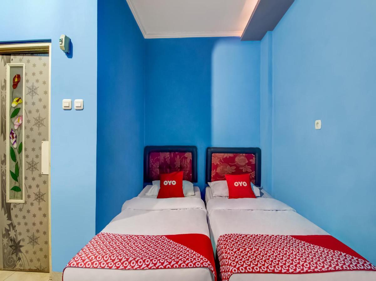 Oyo 3750 Elder Guest House Bandung Exterior photo