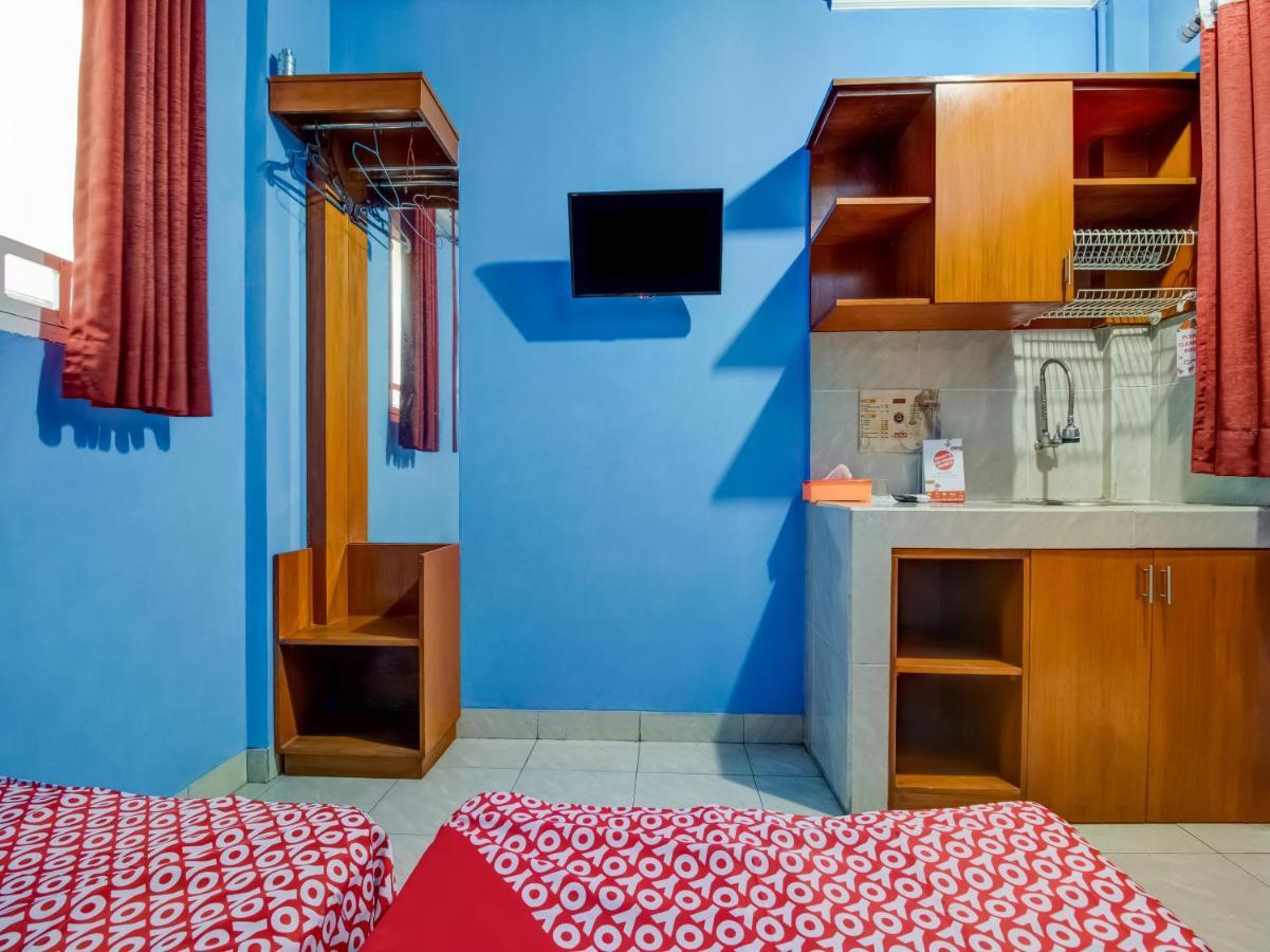 Oyo 3750 Elder Guest House Bandung Exterior photo