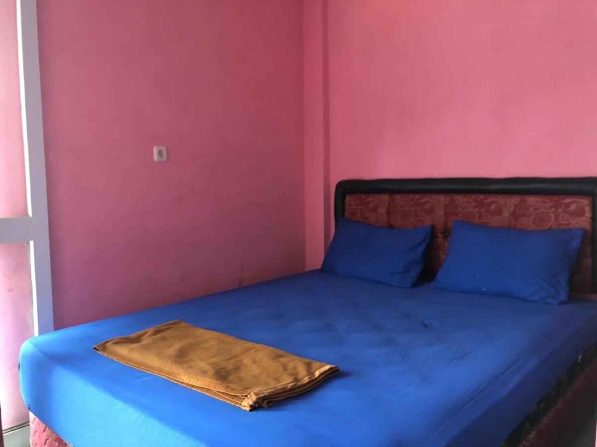 Oyo 3750 Elder Guest House Bandung Exterior photo
